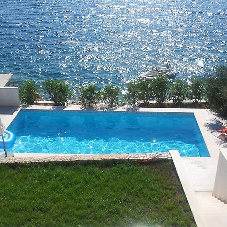 Apartments Niana With Heated Seawater Swimingpool Округ-Доньи Экстерьер фото
