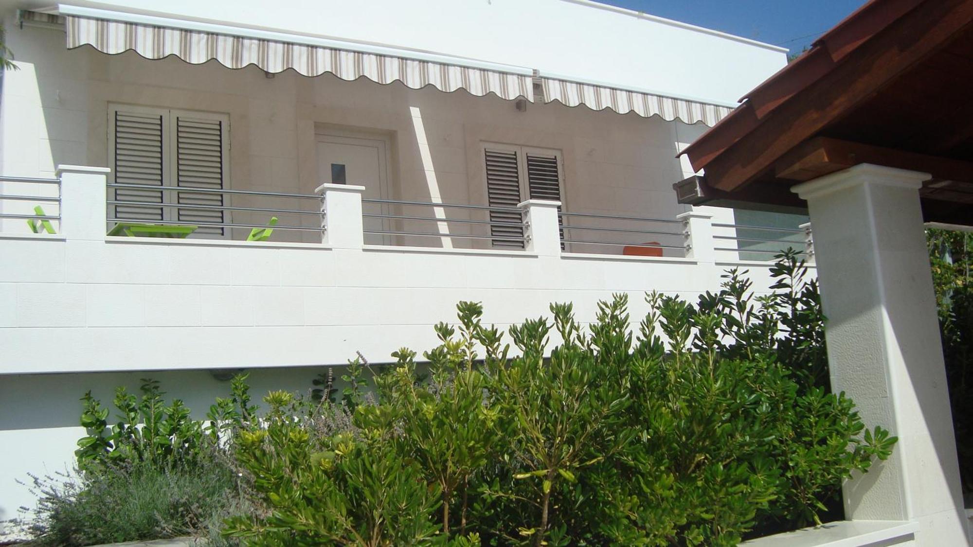 Apartments Niana With Heated Seawater Swimingpool Округ-Доньи Экстерьер фото