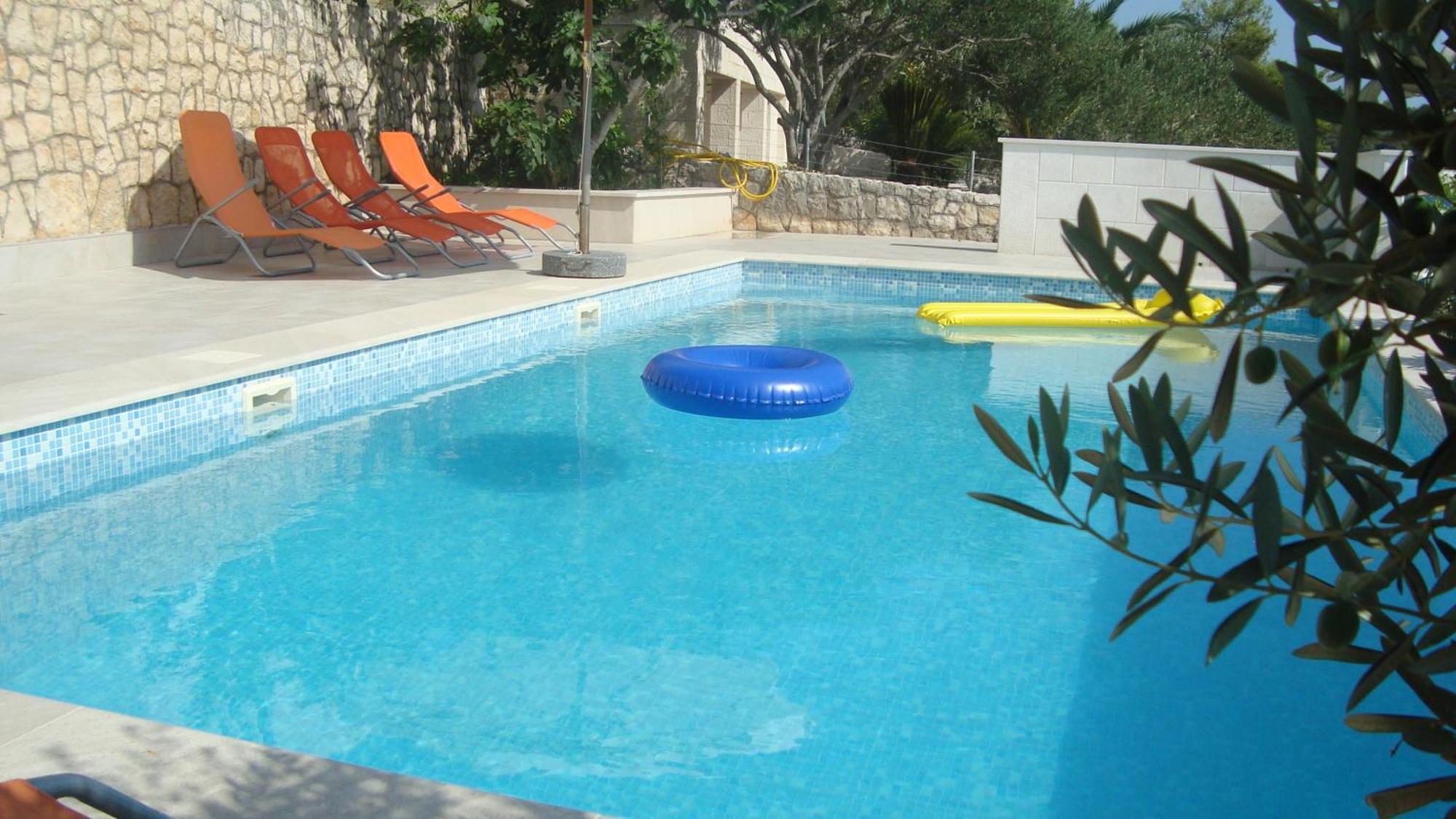 Apartments Niana With Heated Seawater Swimingpool Округ-Доньи Экстерьер фото