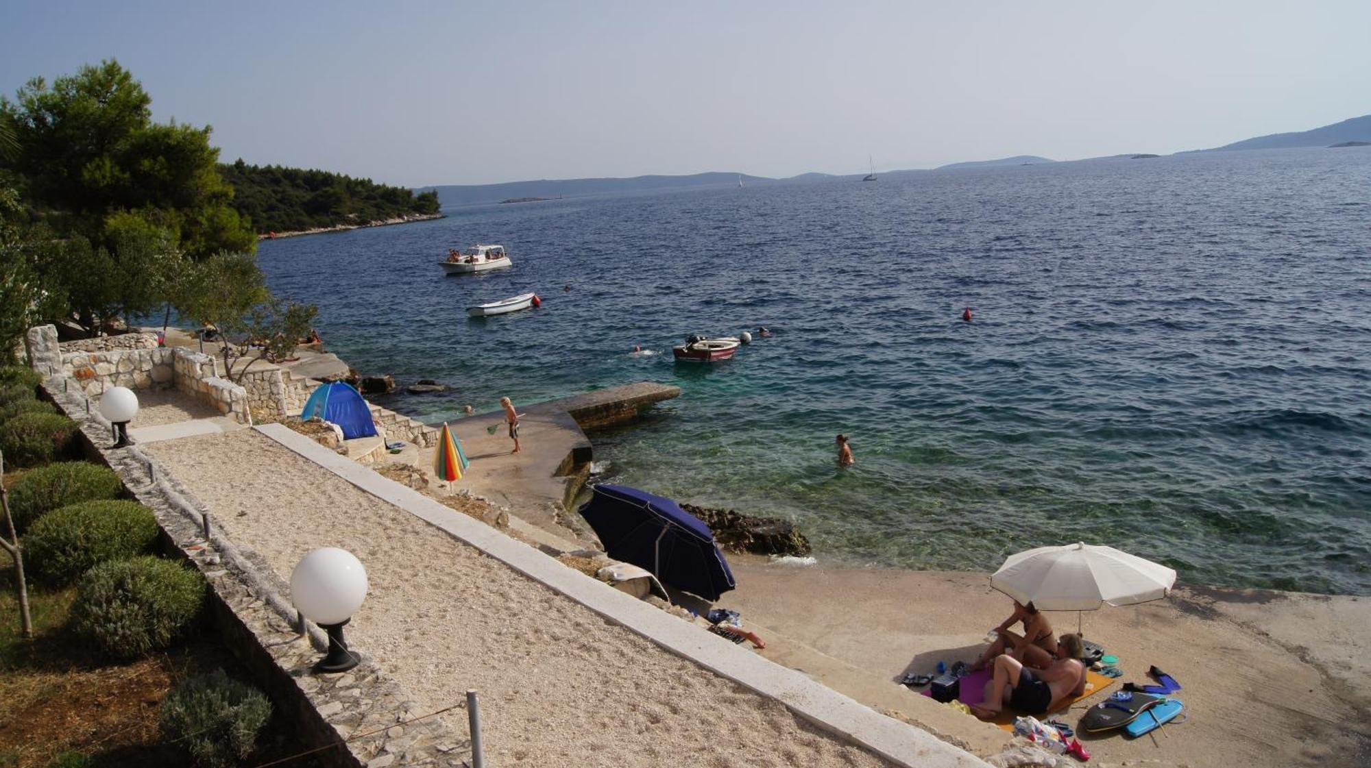 Apartments Niana With Heated Seawater Swimingpool Округ-Доньи Экстерьер фото